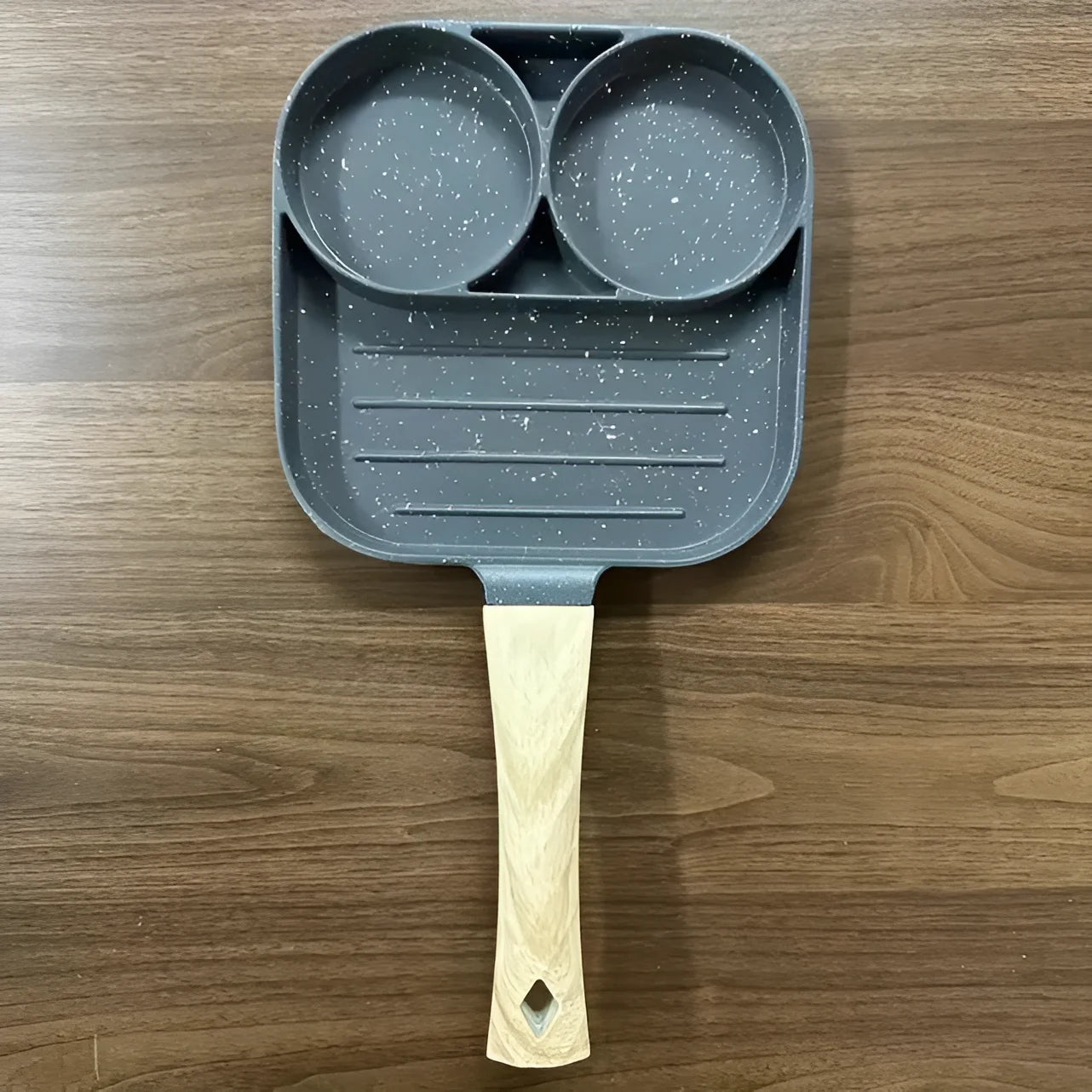Eggs with 3 Partitions in Aluminum Frying Pan with Ceramic Coating